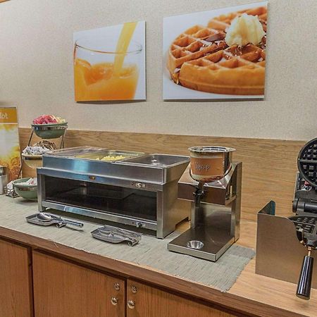 Quality Inn Ennis Eksteriør bilde