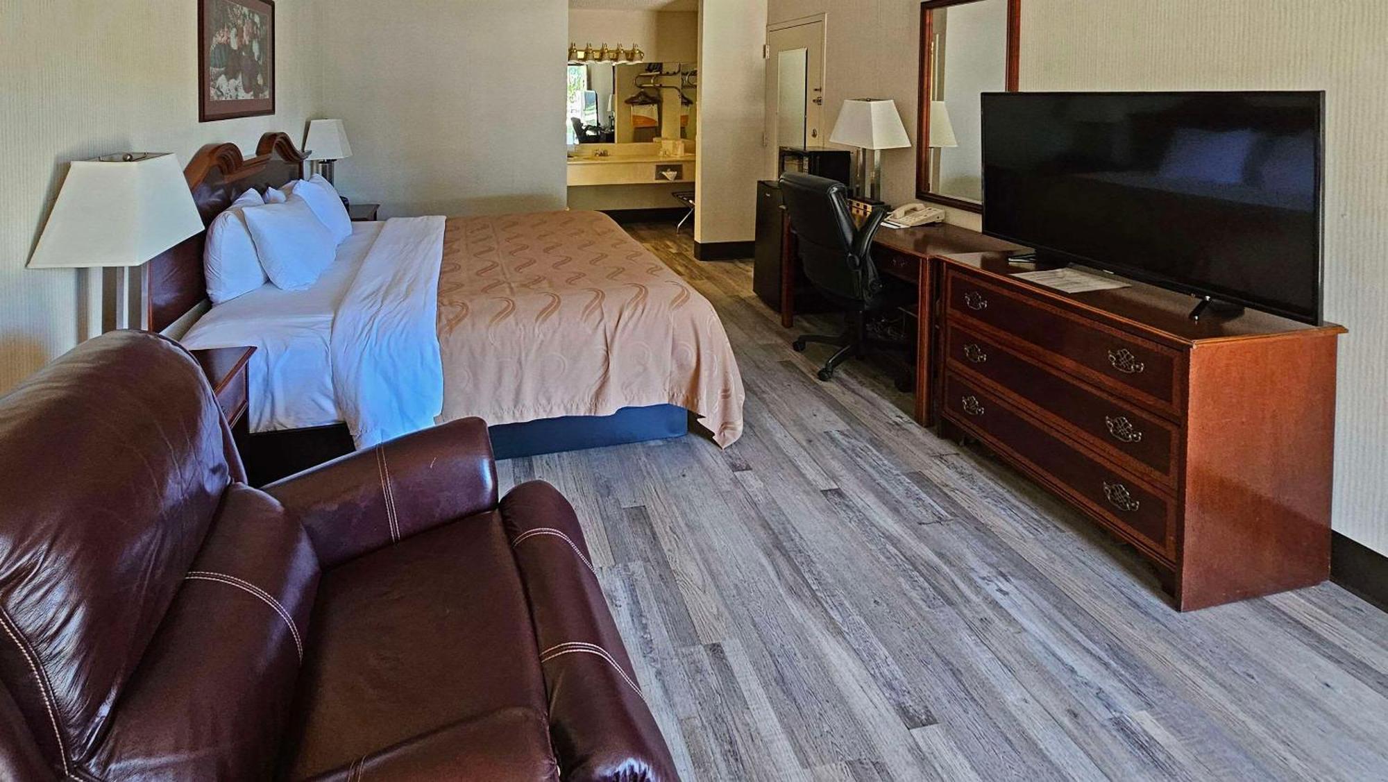 Quality Inn Ennis Eksteriør bilde